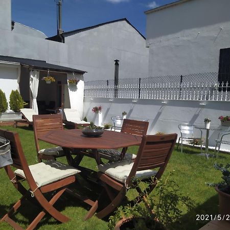 A Pousada Portosantiago Portomarin Exterior foto
